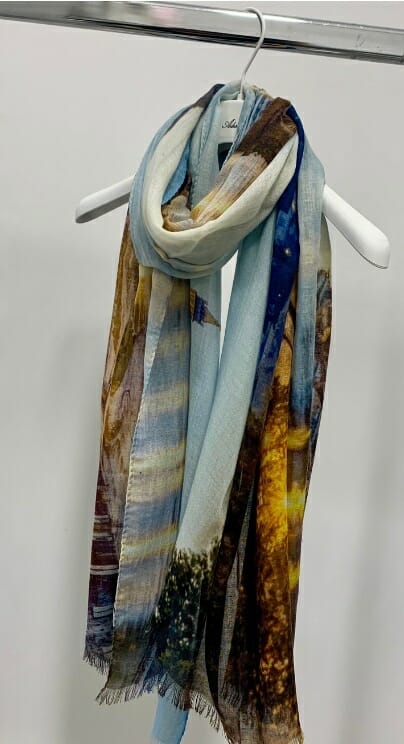 Rome scarf Multi OS tied