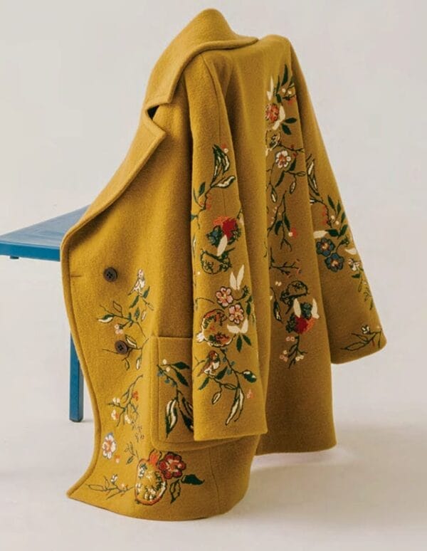 IVKO 242501 mustard lookbook chair2